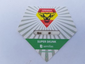 Super Skunk feminised